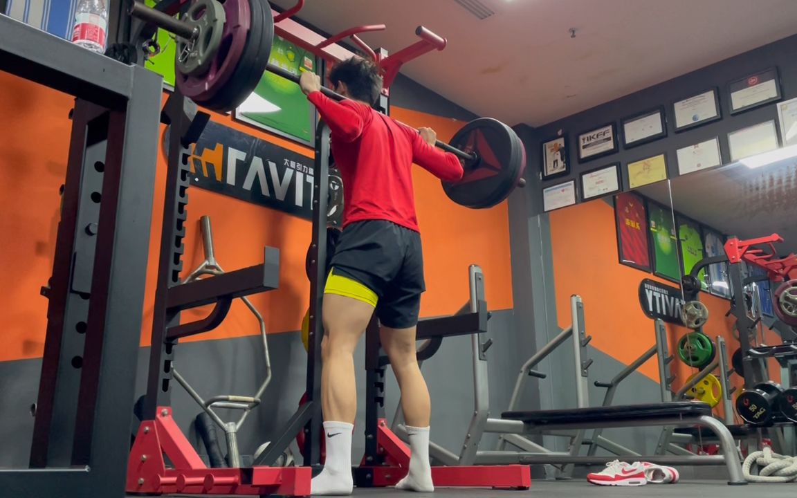 金沙娱乐入口-职业球员集会，商讨未来训练计划