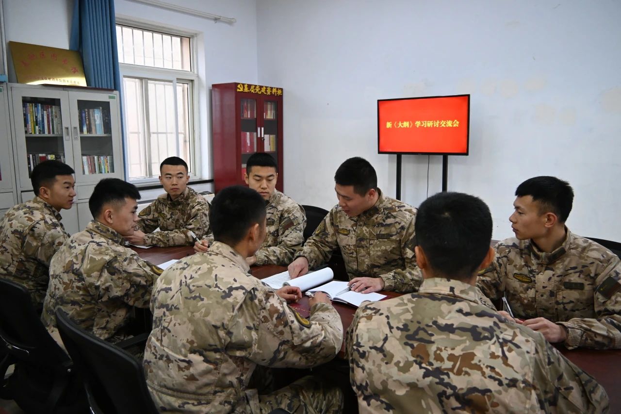 金沙娱乐城官网-球队训练全力以赴，备战技巧风起云涌